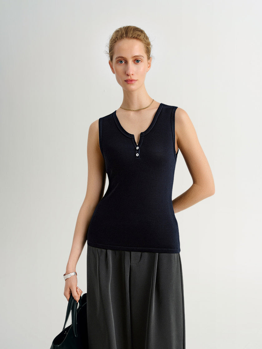 U-Neck Short Sleeve Top