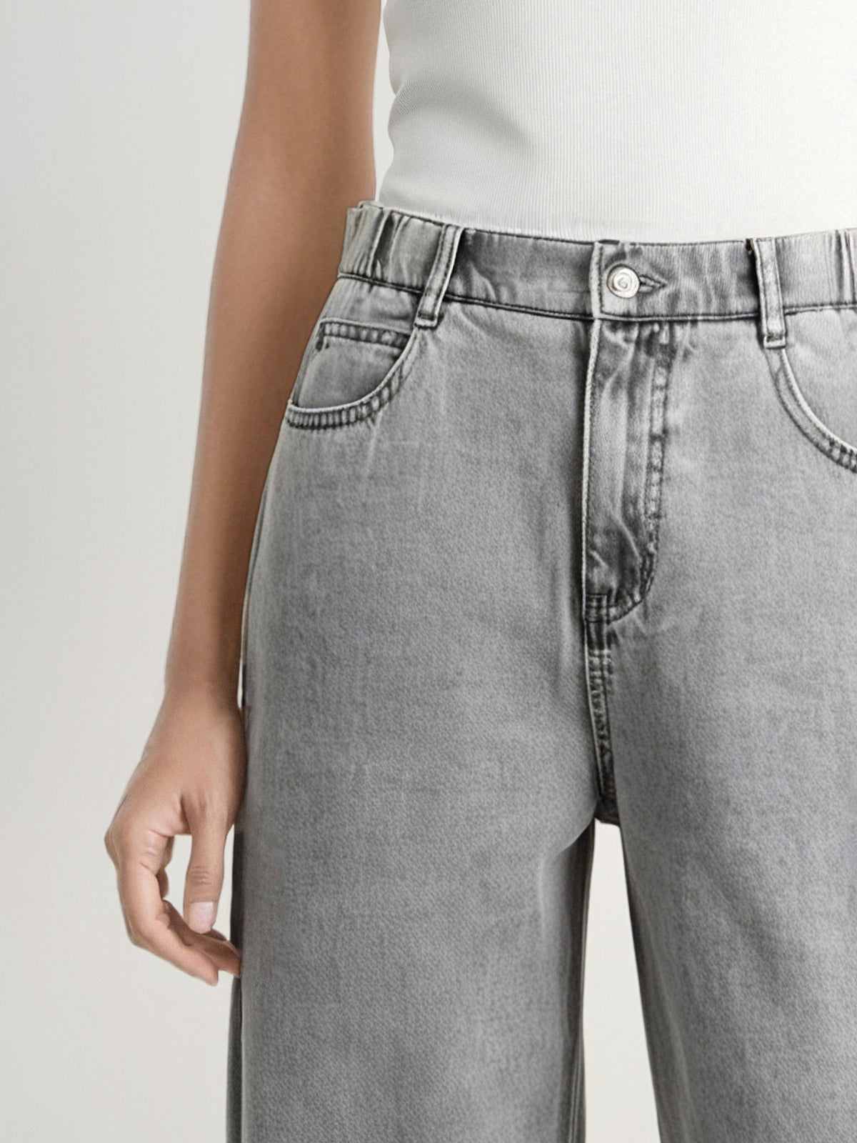 Gray Wide-Leg Jeans Pants