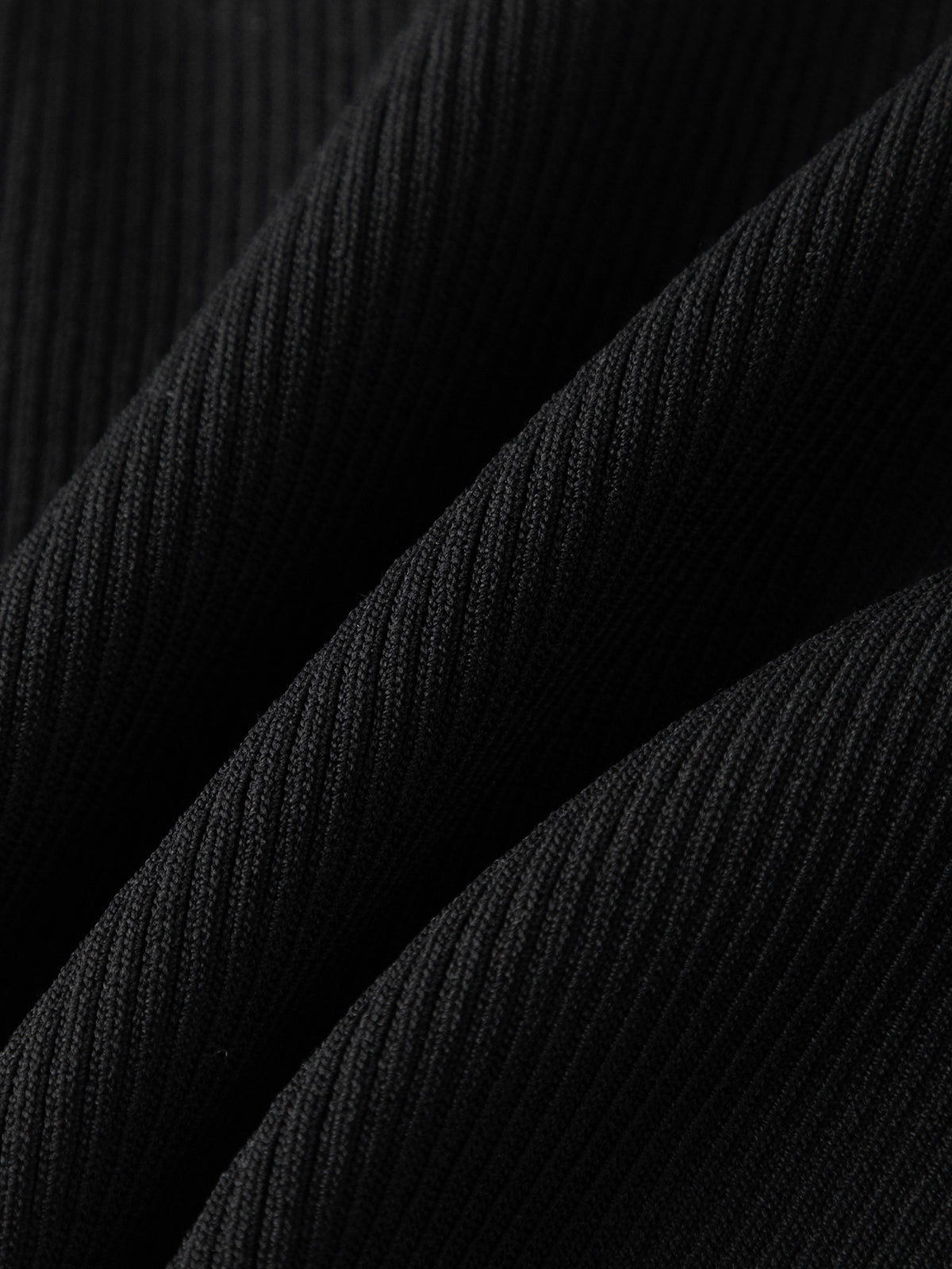 Black Square-Neck Sleeveless Tank