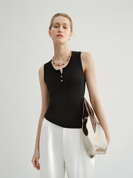 Black Sleeveless Knit Top