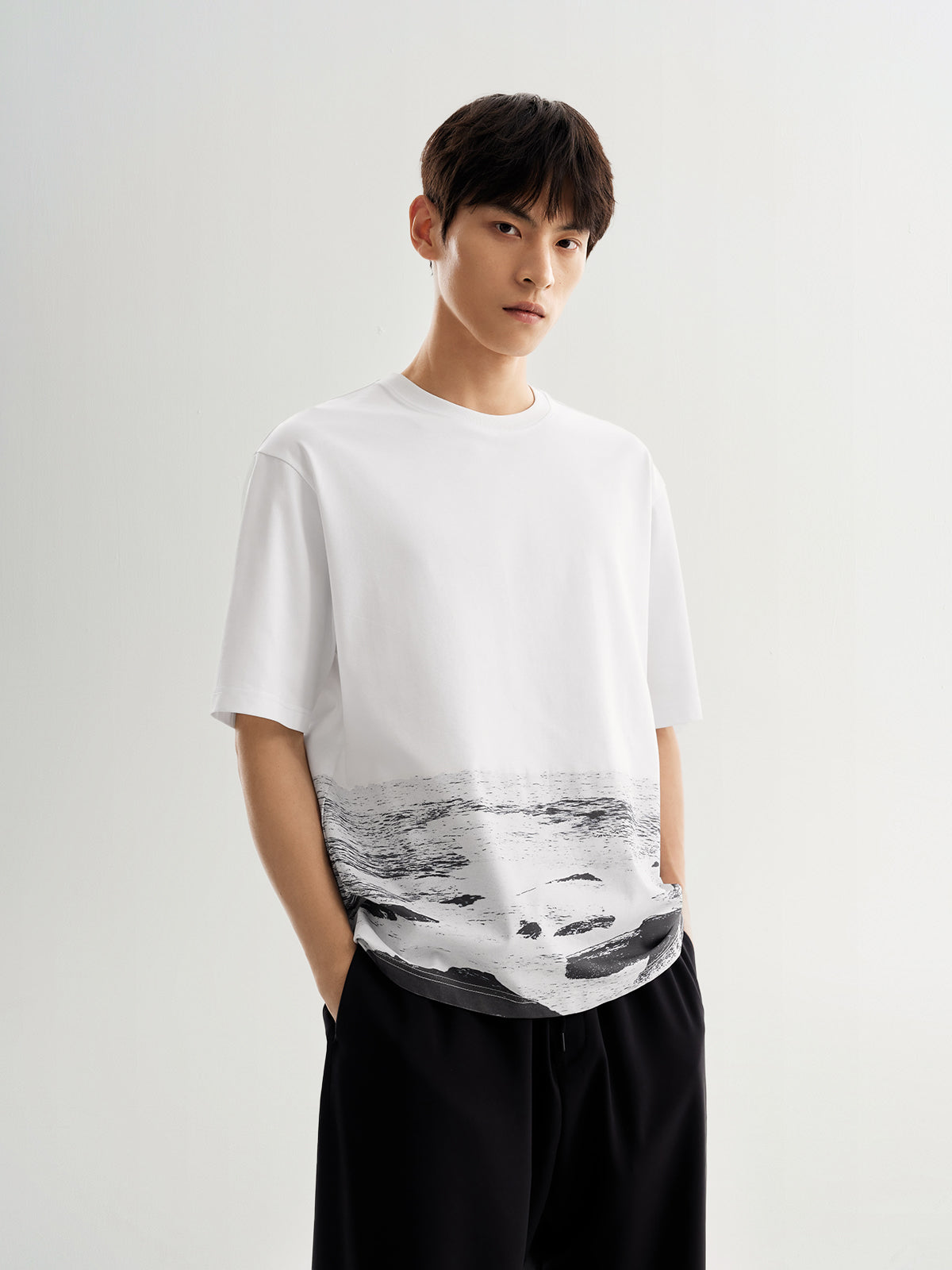 Black & White Graphic Dropped-Shoulder Tee