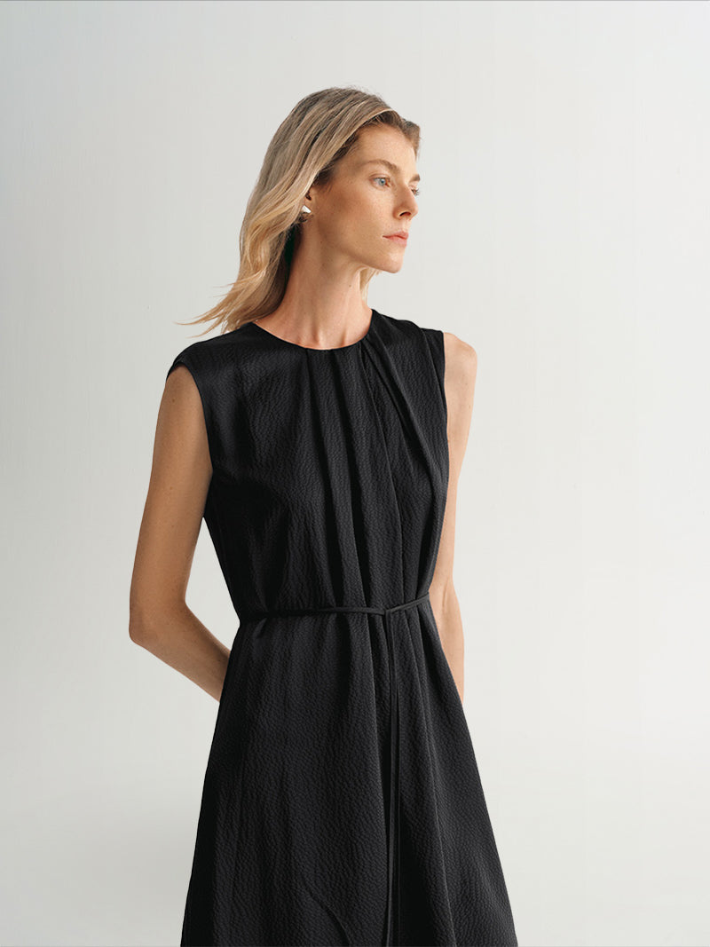 Sleeveless 100% Silk Dress