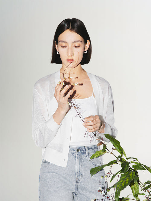 Load image 1 in gallery view. V Neck Knit Cardigans