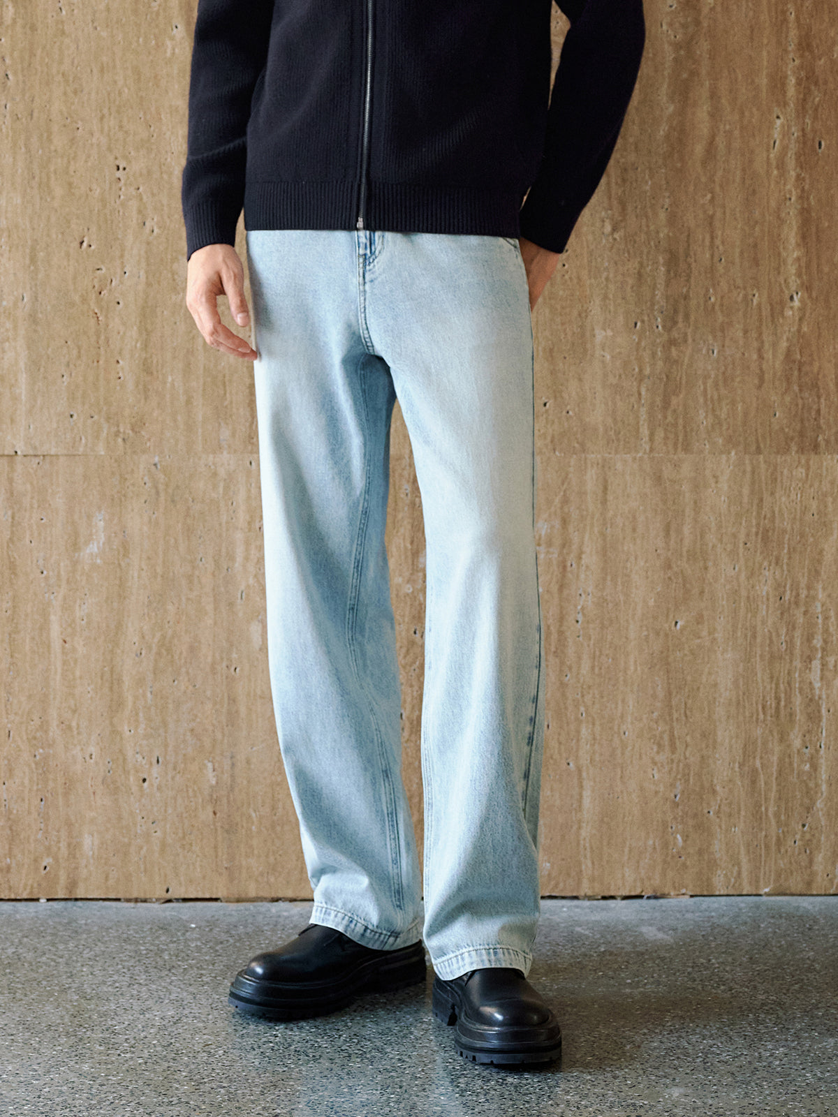 Men’s Straight-Leg Denim Jeans