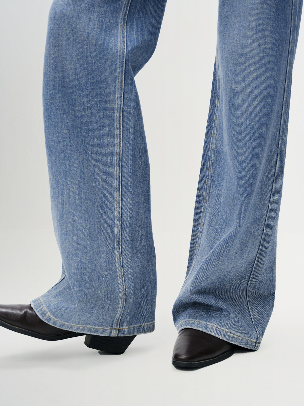 Slim Bootcut Jeans