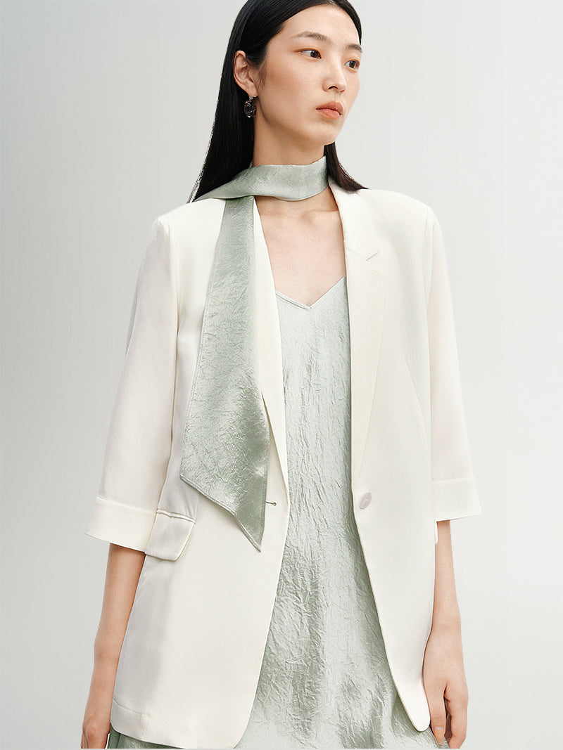 Quarter Sleeves Silk Blazer