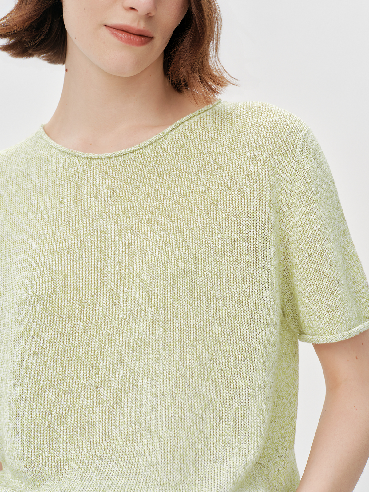 Crew Neck Structured Shoulder Short Sleeve Knit Top