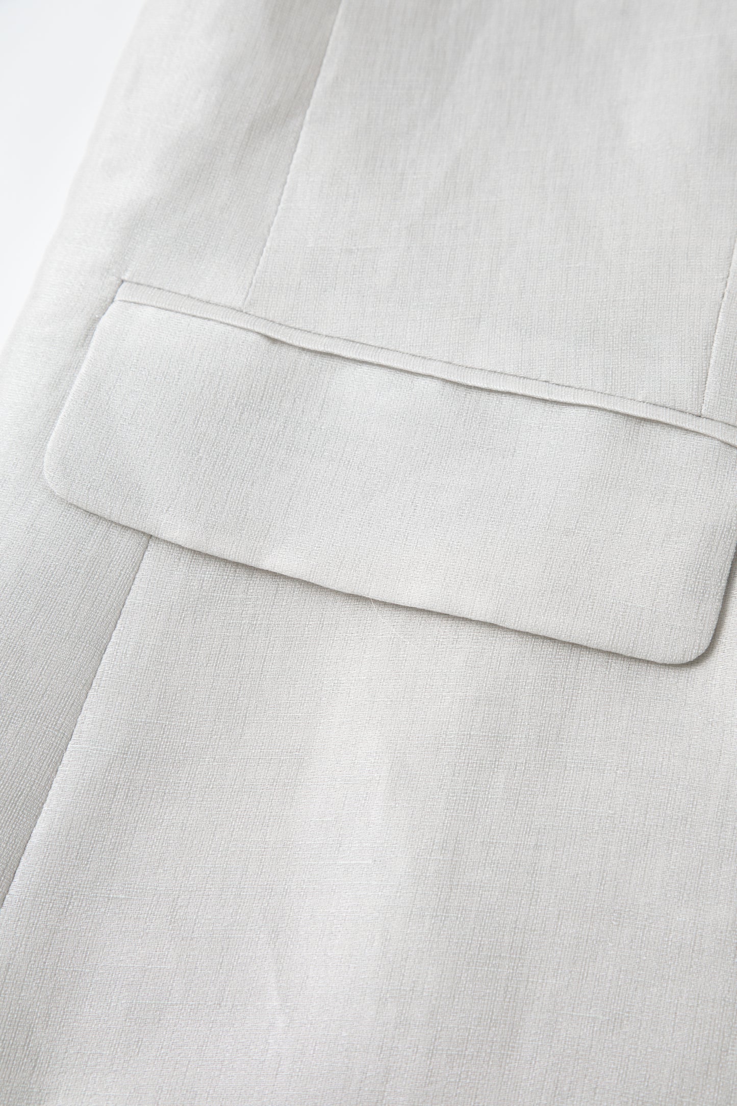 Lightweight Ruched-Sleeve Blazer
