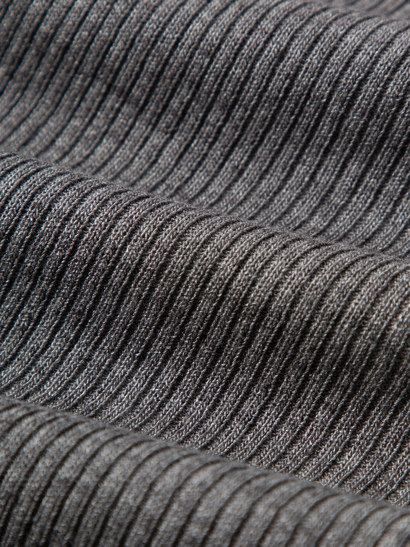 V-Neck Paneled Sleeveless Knit Top