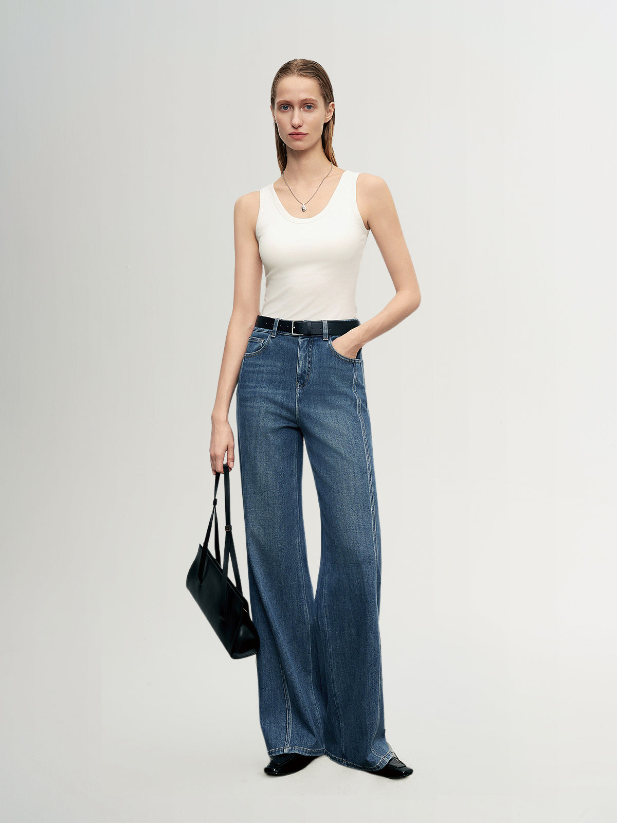 Cotton U-Neck Fitted Tank ¨C White