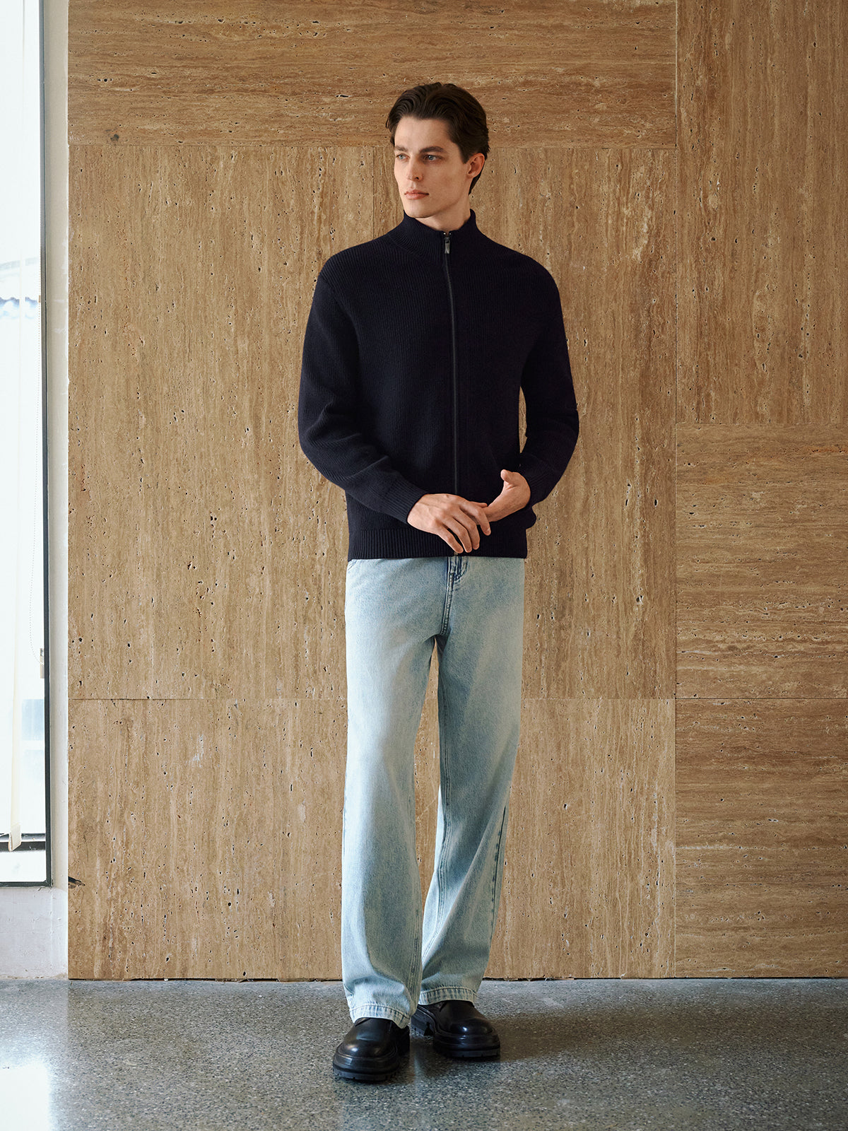 Men¡¯s Straight-Leg Denim Jeans