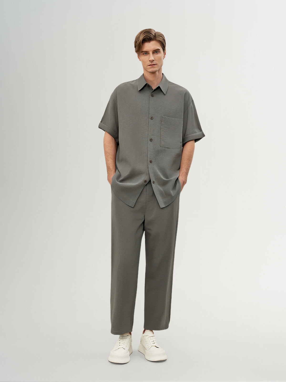 Men¡¯s Triacetate Relaxed Fit Short-Sleeve Shirt