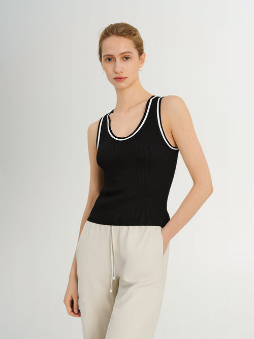 Load image 1 in gallery view. Crewneck Sleeveless Fitted Tank Vest