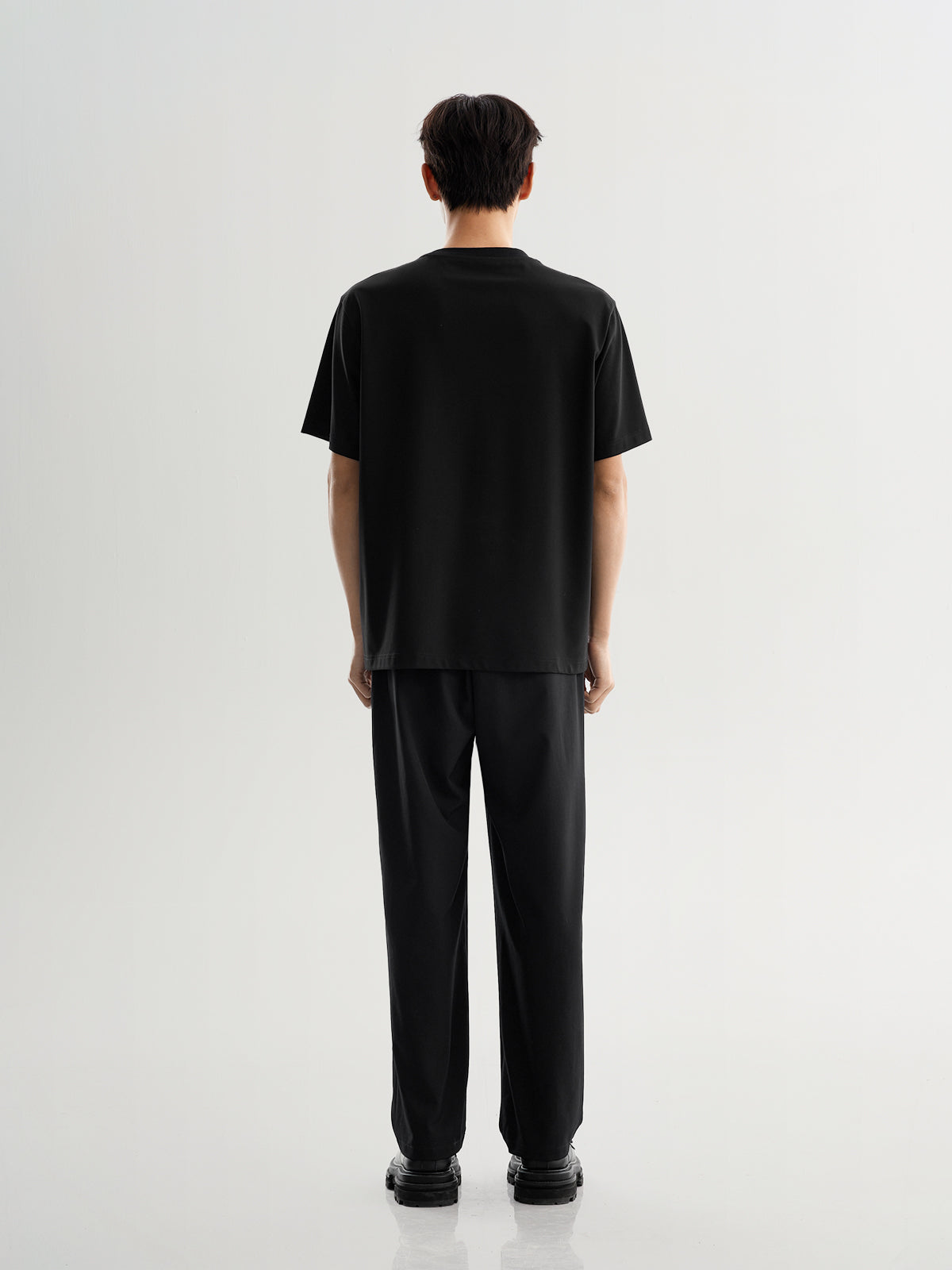 Men’s Cotton-Blend Short-Sleeve T-Shirt