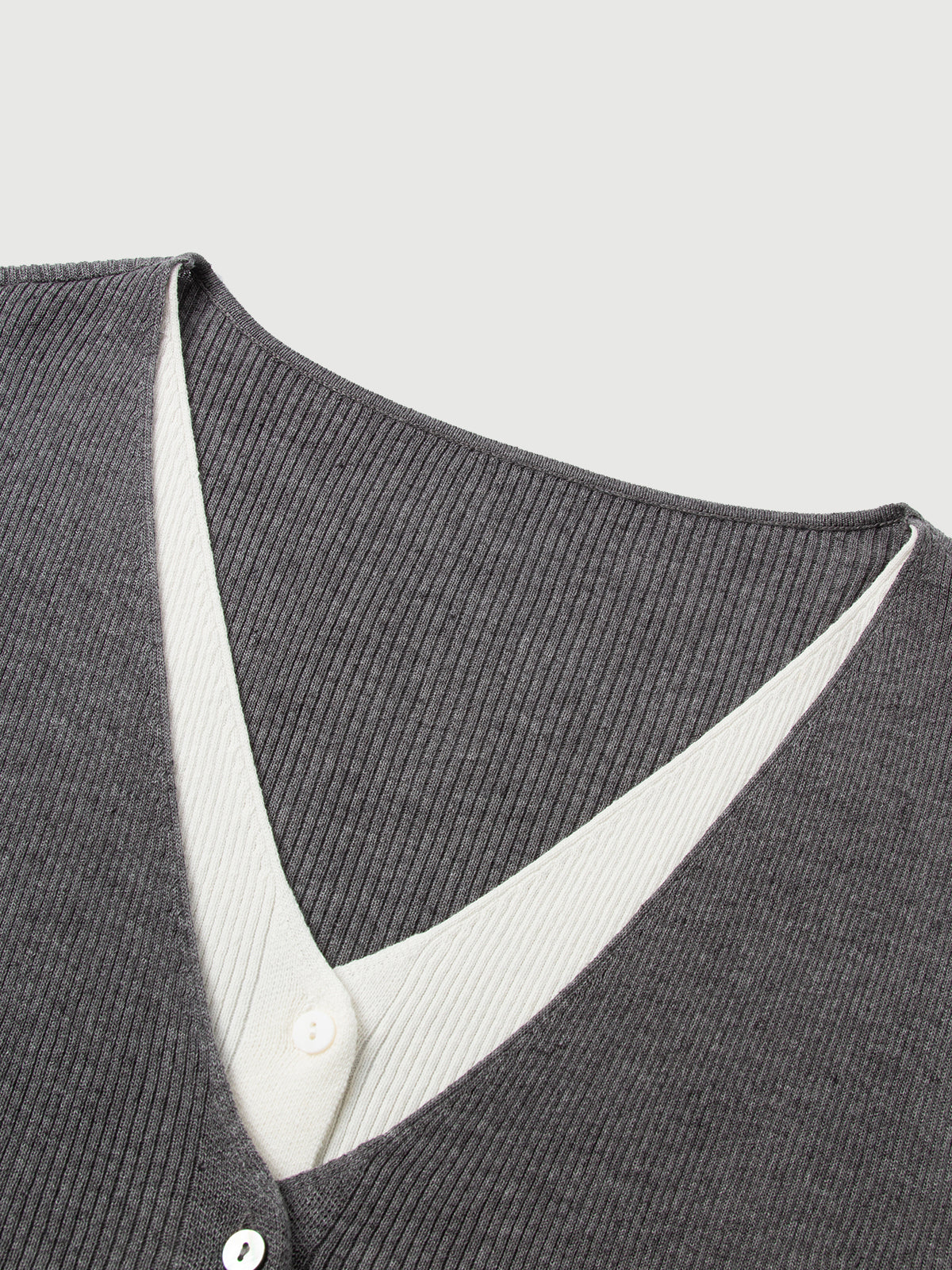 V-Neck Paneled Sleeveless Knit Top