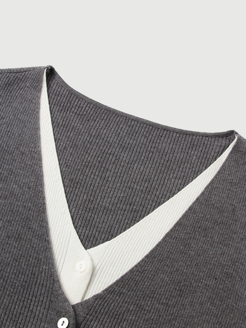 V-Neck Paneled Sleeveless Knit Top