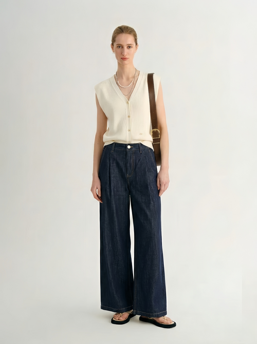 Load image 1 in gallery view. Sculpted V-Neck Sleeveless Shell