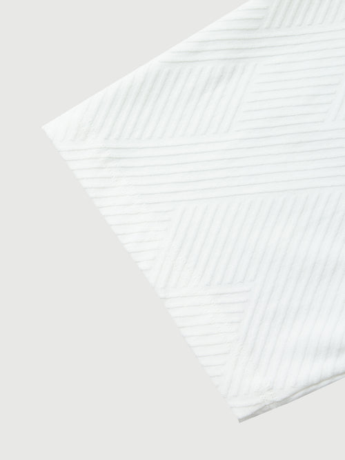 Load image 1 in gallery view. Men’s Geometric Knit Short-Sleeve T-Shirt