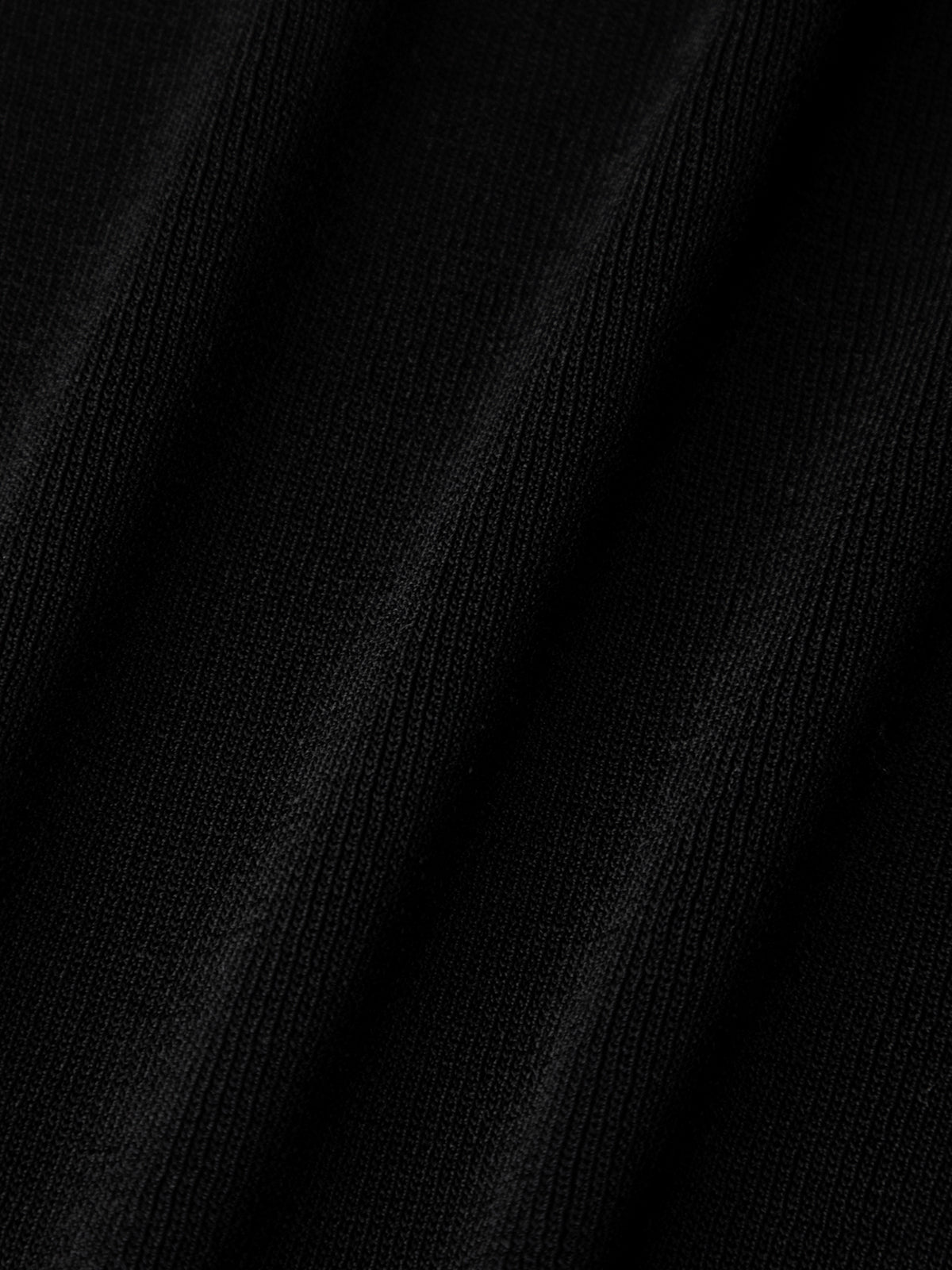 Black U-Neck Sleeveless Cropped Top