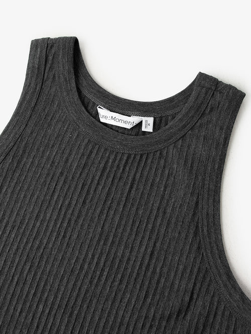 Load image 1 in gallery view. Sleeveless Smooth Dress