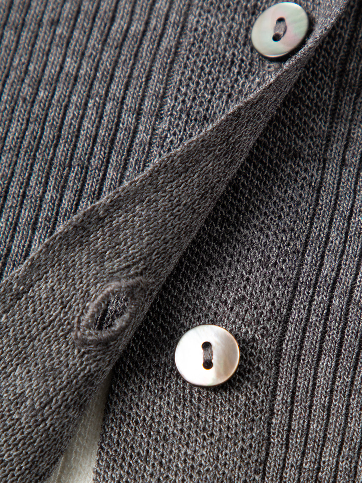 V-Neck Paneled Sleeveless Knit Top