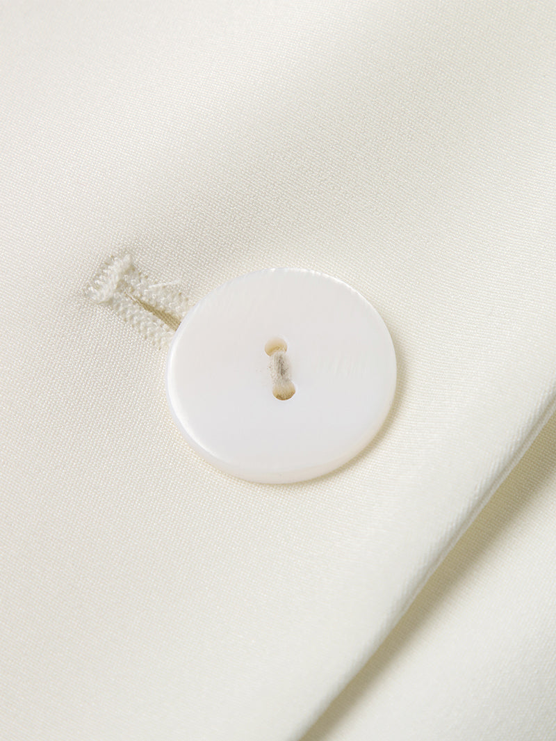 Quarter Sleeves Silk Blazer